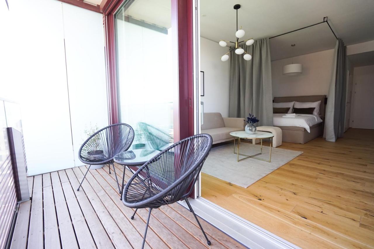 Boutique Studio With Terrace And Pool فيينا المظهر الخارجي الصورة