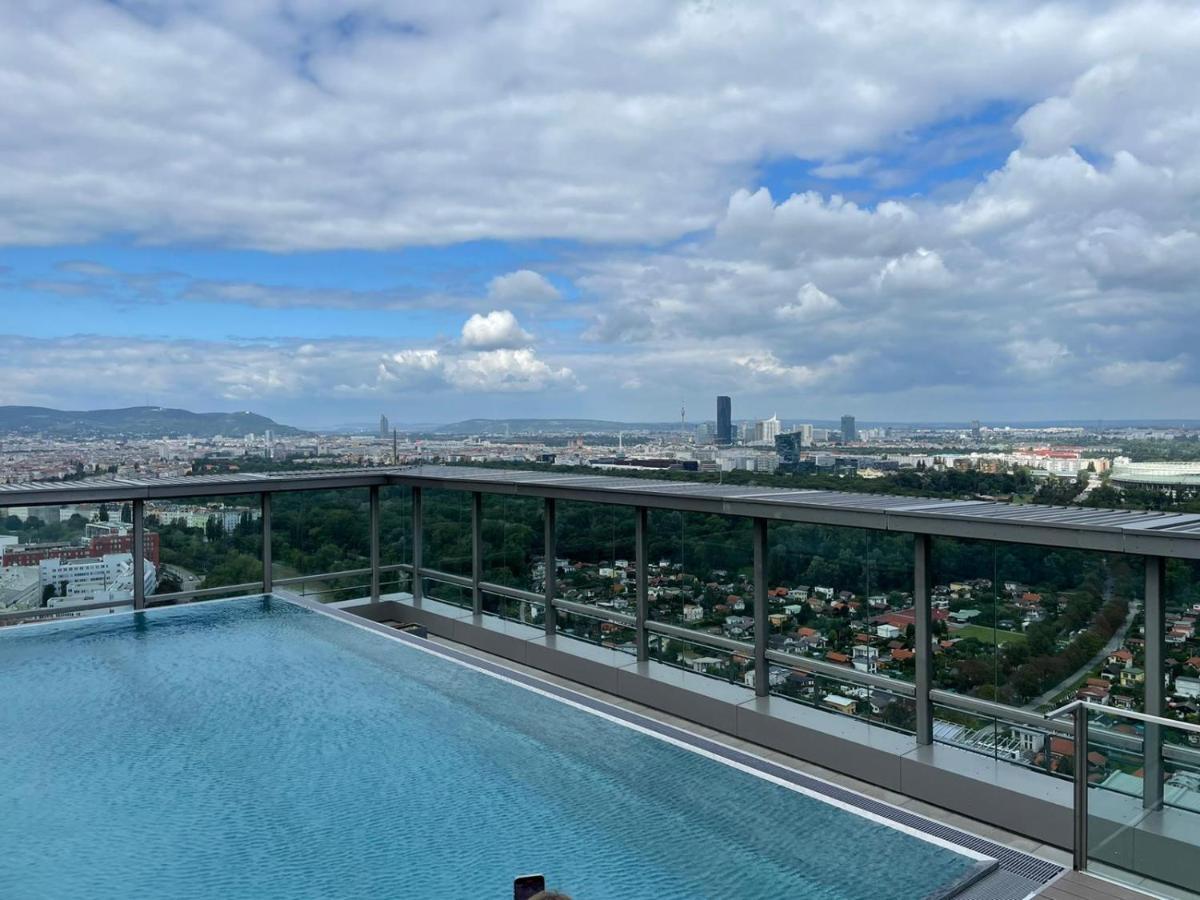 Boutique Studio With Terrace And Pool فيينا المظهر الخارجي الصورة